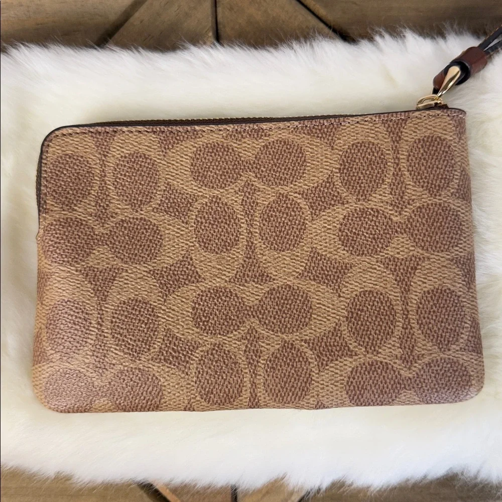 Coach chic wristlet